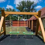 Eden Gæstehus 4*