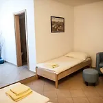 Eden Gæstehus 4*
