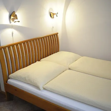 Guest house Eden 4*