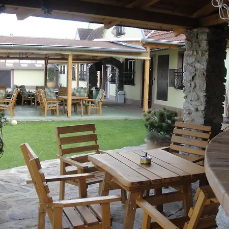 Guest house Eden