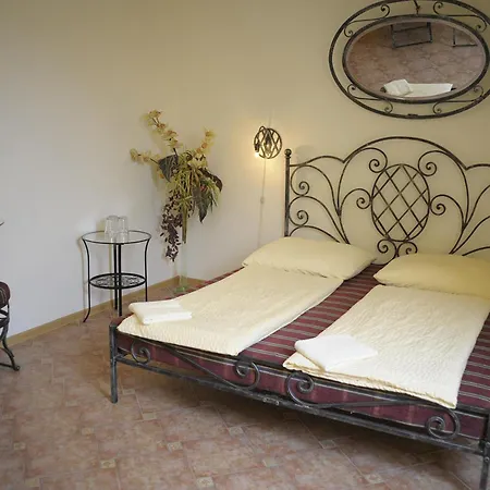 Eden Guest house