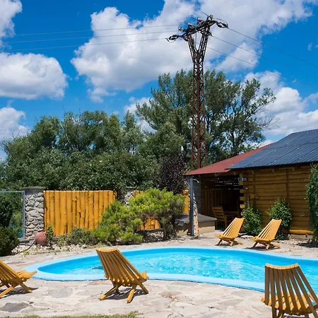 Eden 4*