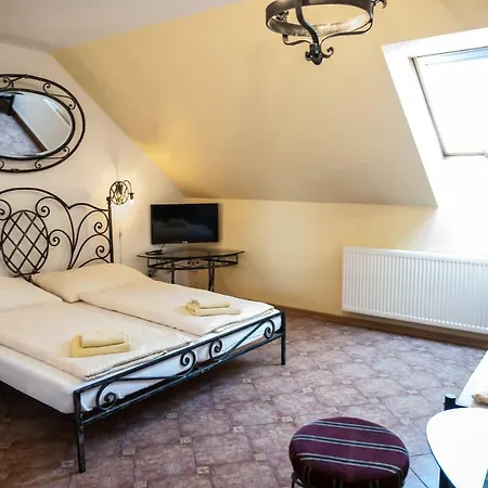 Eden Guest house