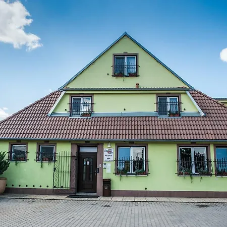 Eden Guest house 4*